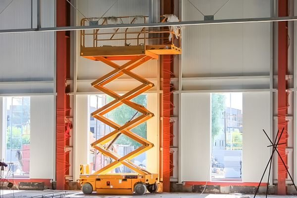 Scissor Lift Operator